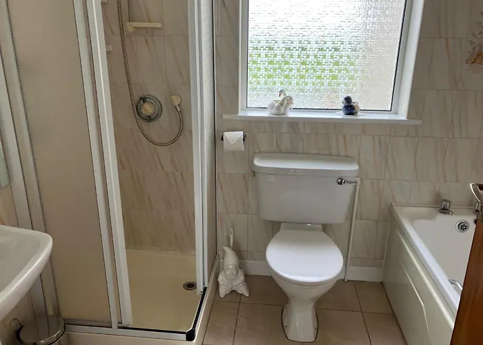 Self Catering In Skreen, בית נופש